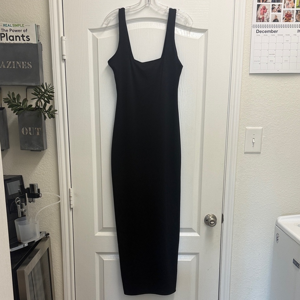 Good American Black Midi Dress - Picture 2 of 6